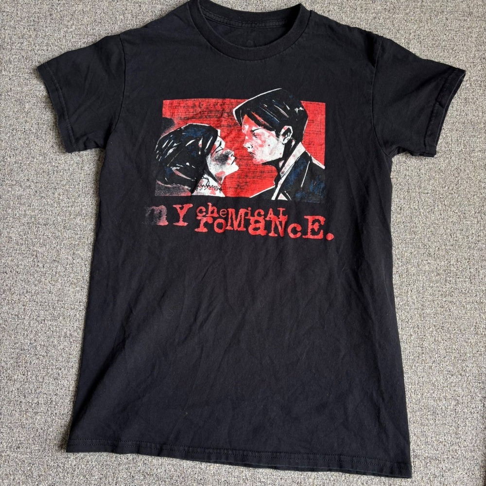 My Chemical Romance Three Cheers For Sweet Revenge Black Graphic T-Shirt Small